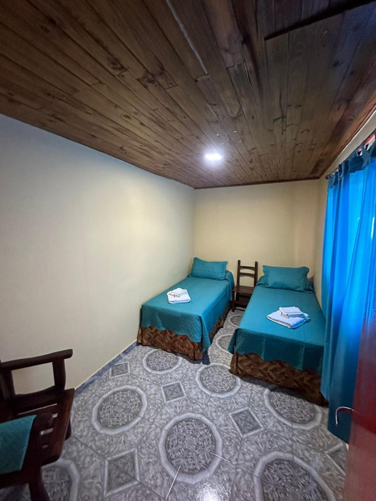 Hospedaje Formosa El Calafate Bagian luar foto